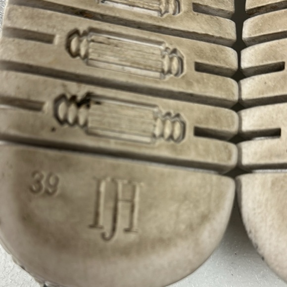 Ilse Jacobsen Tulip Perforated Slip-On
Sneaker Silver Size EU 39 - Picture 11 of 11